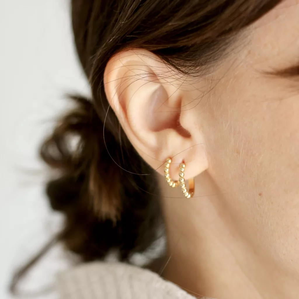 Mini créoles perlées en vermeil pour femme boucles d'oreilles mini-créoles pour femme en or vermeil 18 carats