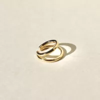 Bijou d'oreille géométrique doré pour femme
